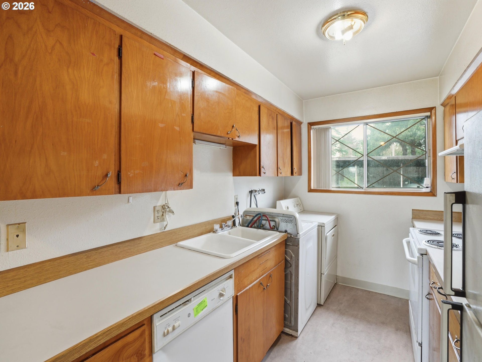 Photo #4: 278021996 Listing: Photo #4