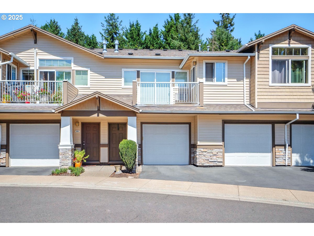 14705 SW SANDHILL LOOP Unit 203, Beaverton OR 97007