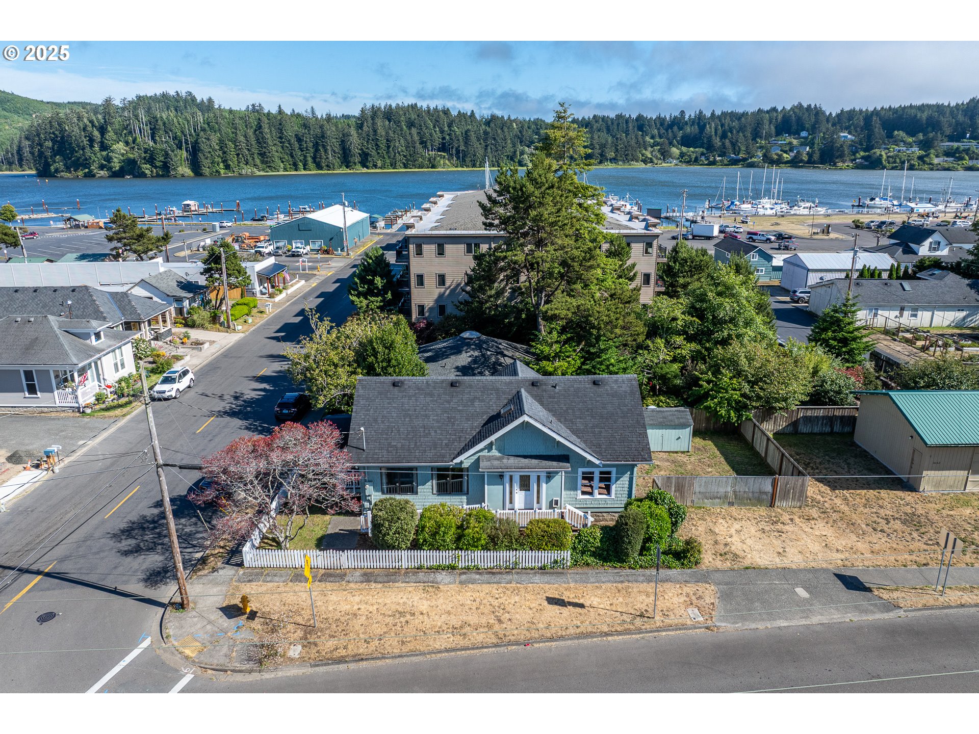 5262 NOPAL ST, Florence, OR, 97439