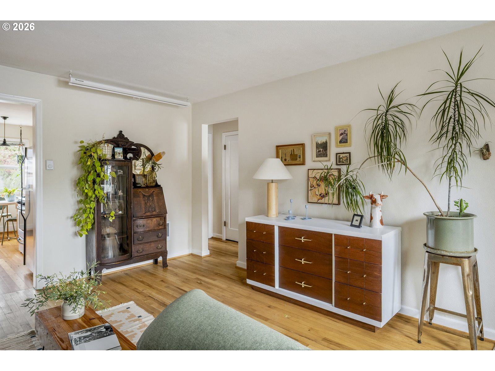 Photo #5: 278890897 Listing: Photo #5