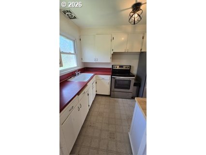 Photo #2: 279427068 Listing: Photo #2