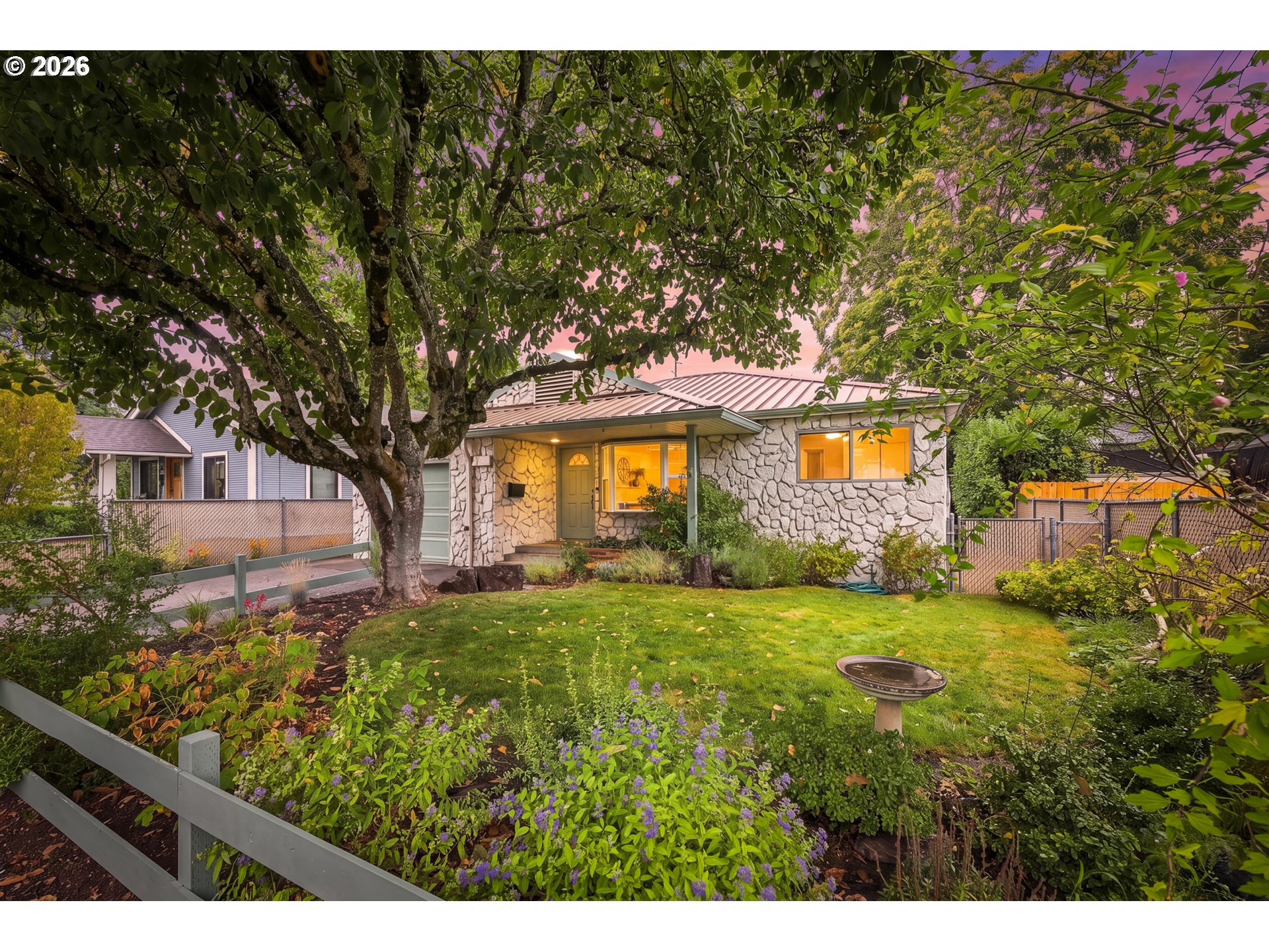Photo of 4805 SE RAMONA ST Portland OR 97206