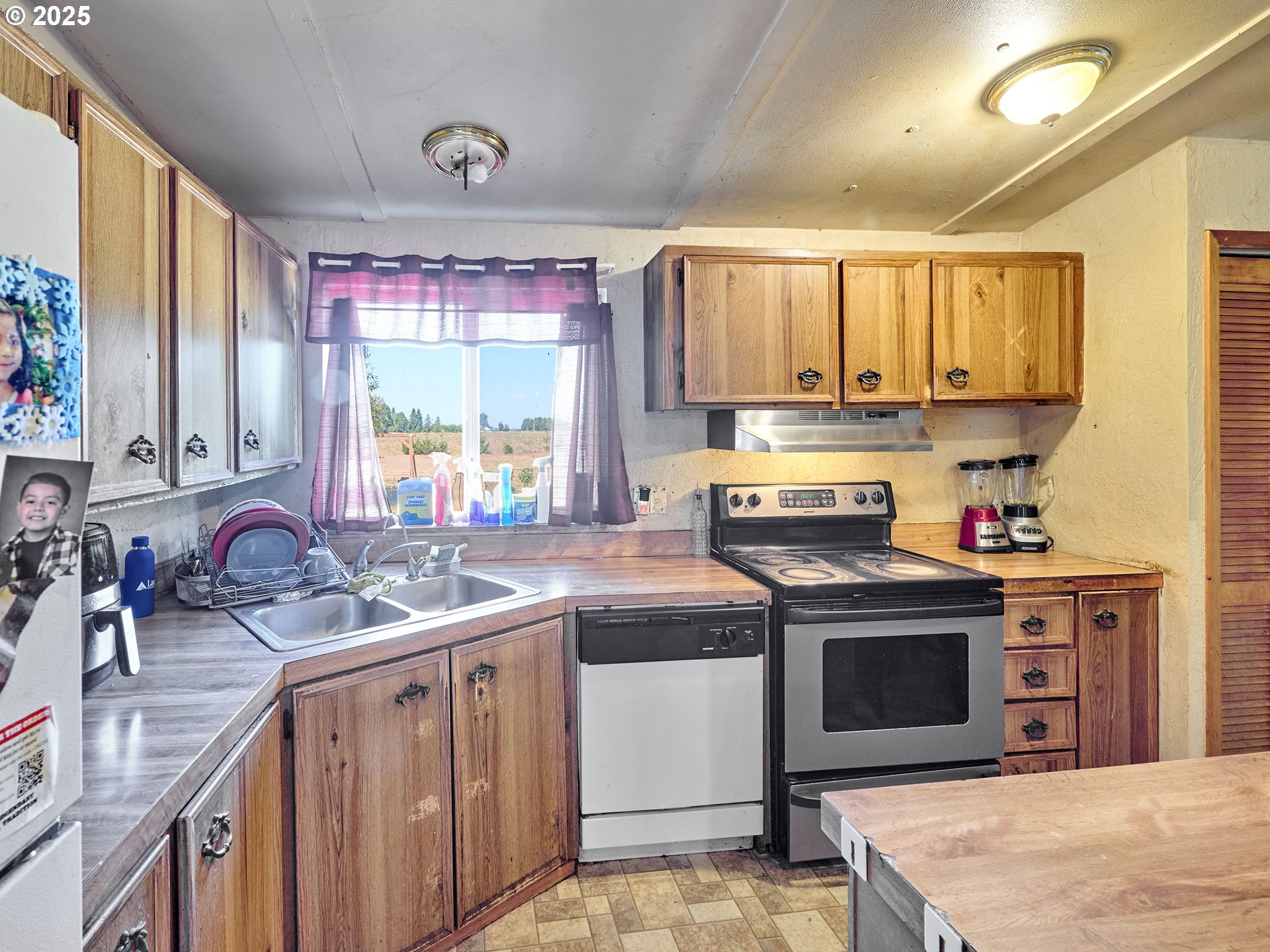 1632 BROWN ST, Woodburn, OR, 97071