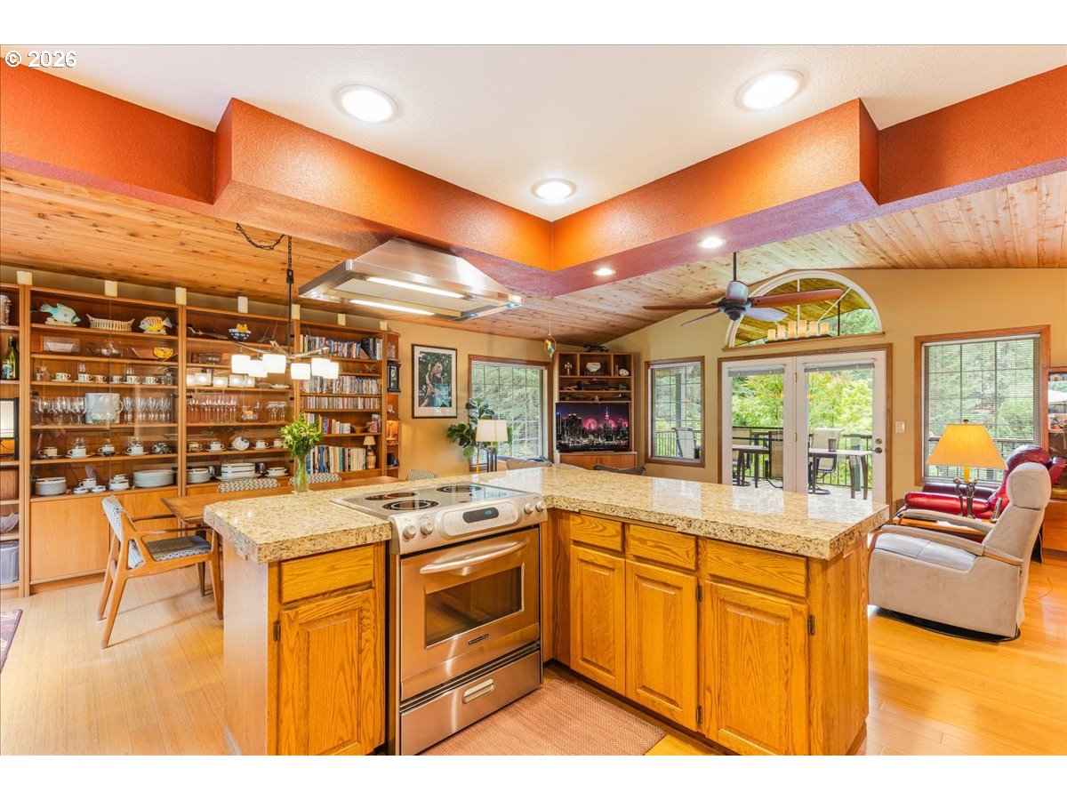 14550 NE SPRING CREEK LN, Newberg, OR, 97132
