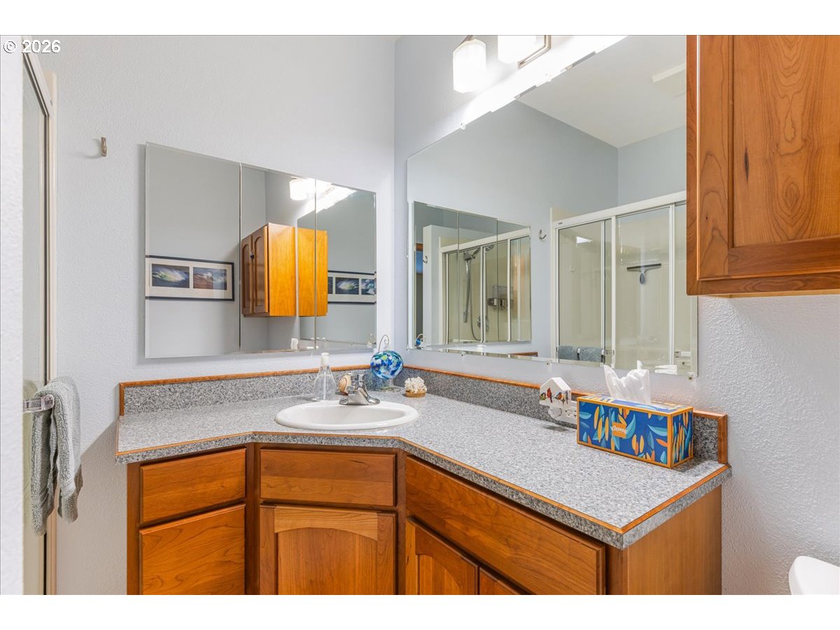 14550 NE SPRING CREEK LN, Newberg, OR, 97132