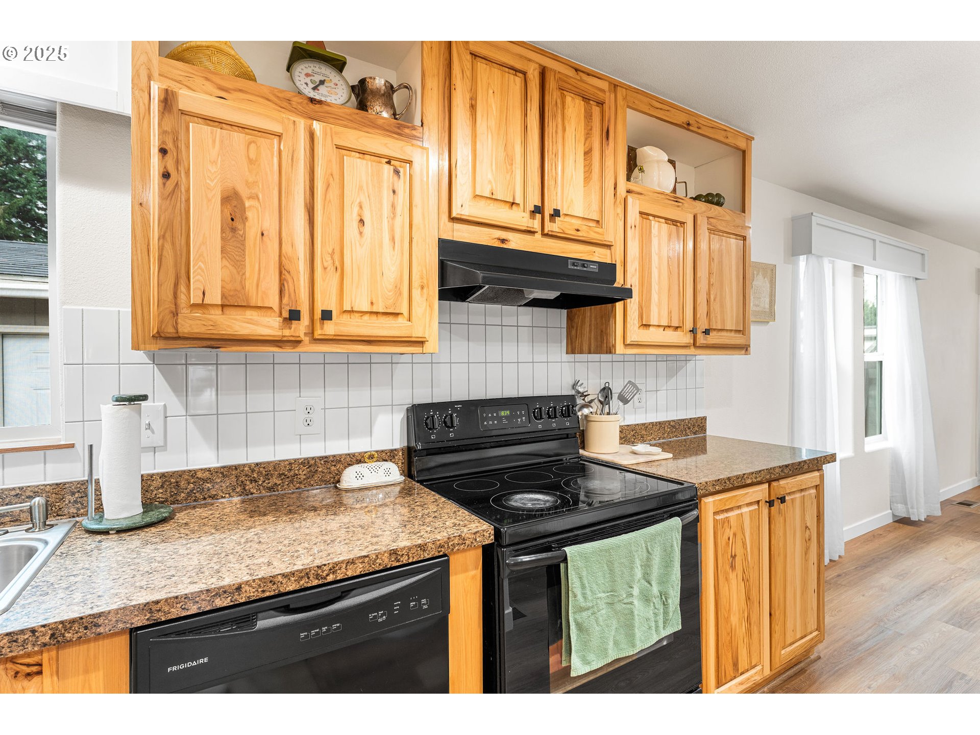 52 VEYS DR, Kelso, WA, 98626