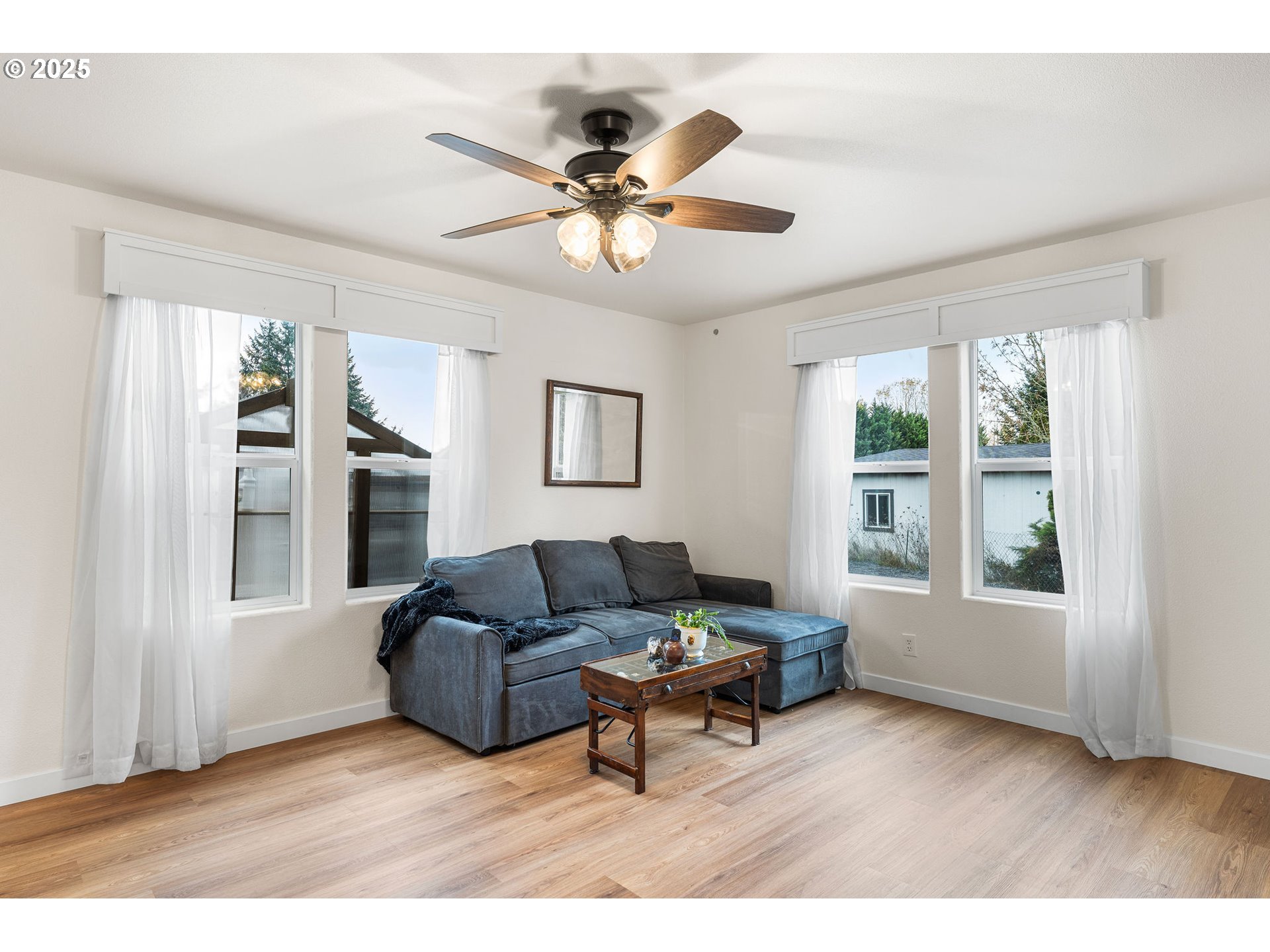 52 VEYS DR, Kelso, WA, 98626