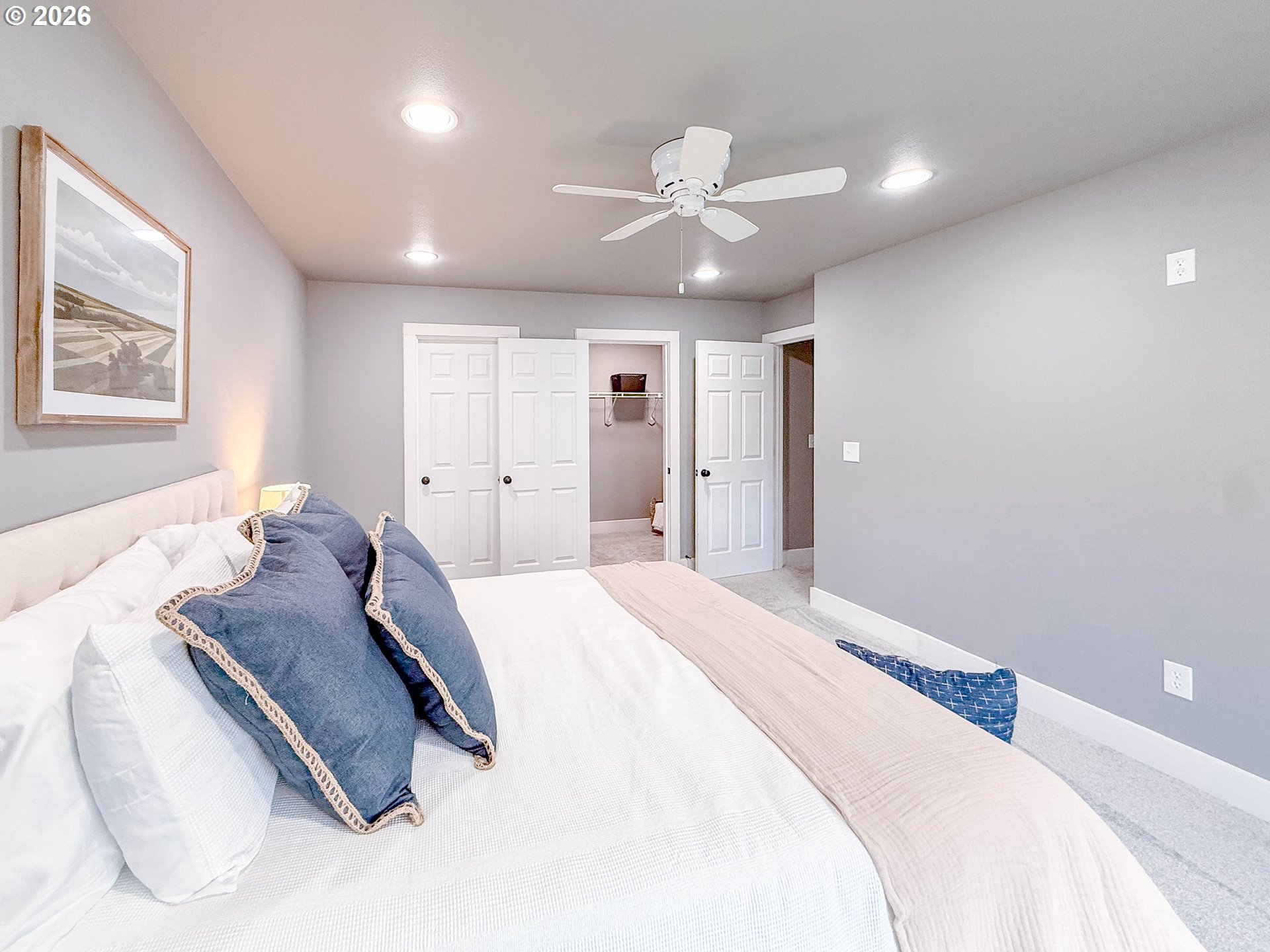 2382 E IRWIN WAY, Eugene, OR, 97402