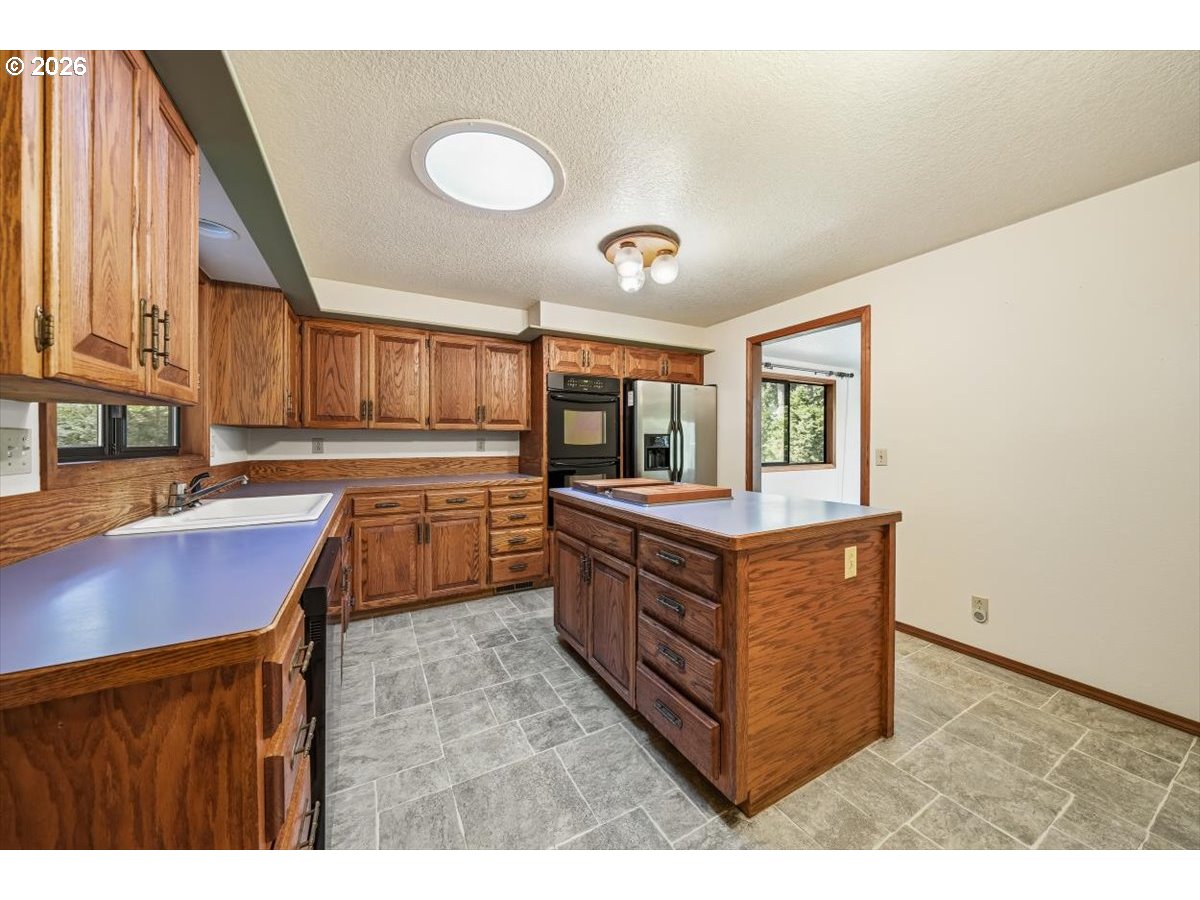 Property photo 15 of 48