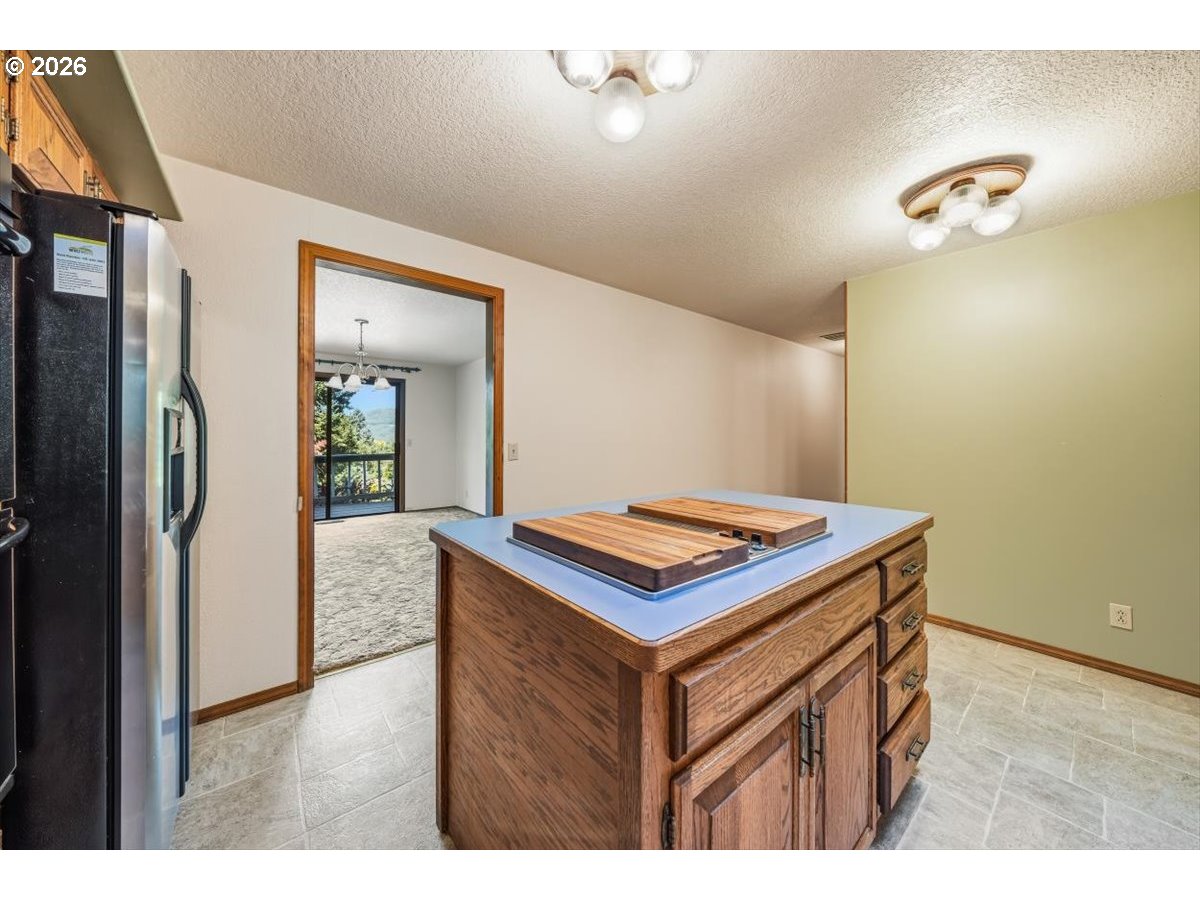 Property photo 18 of 48