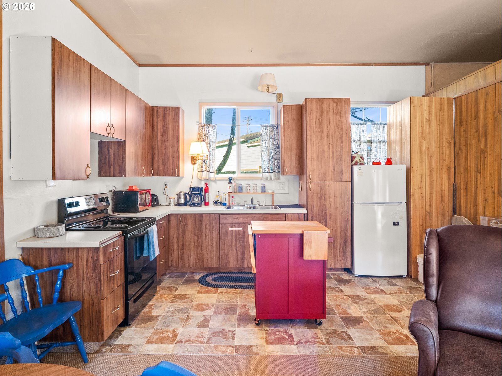 34670 RAY AVE, Pacific City, OR, 97135