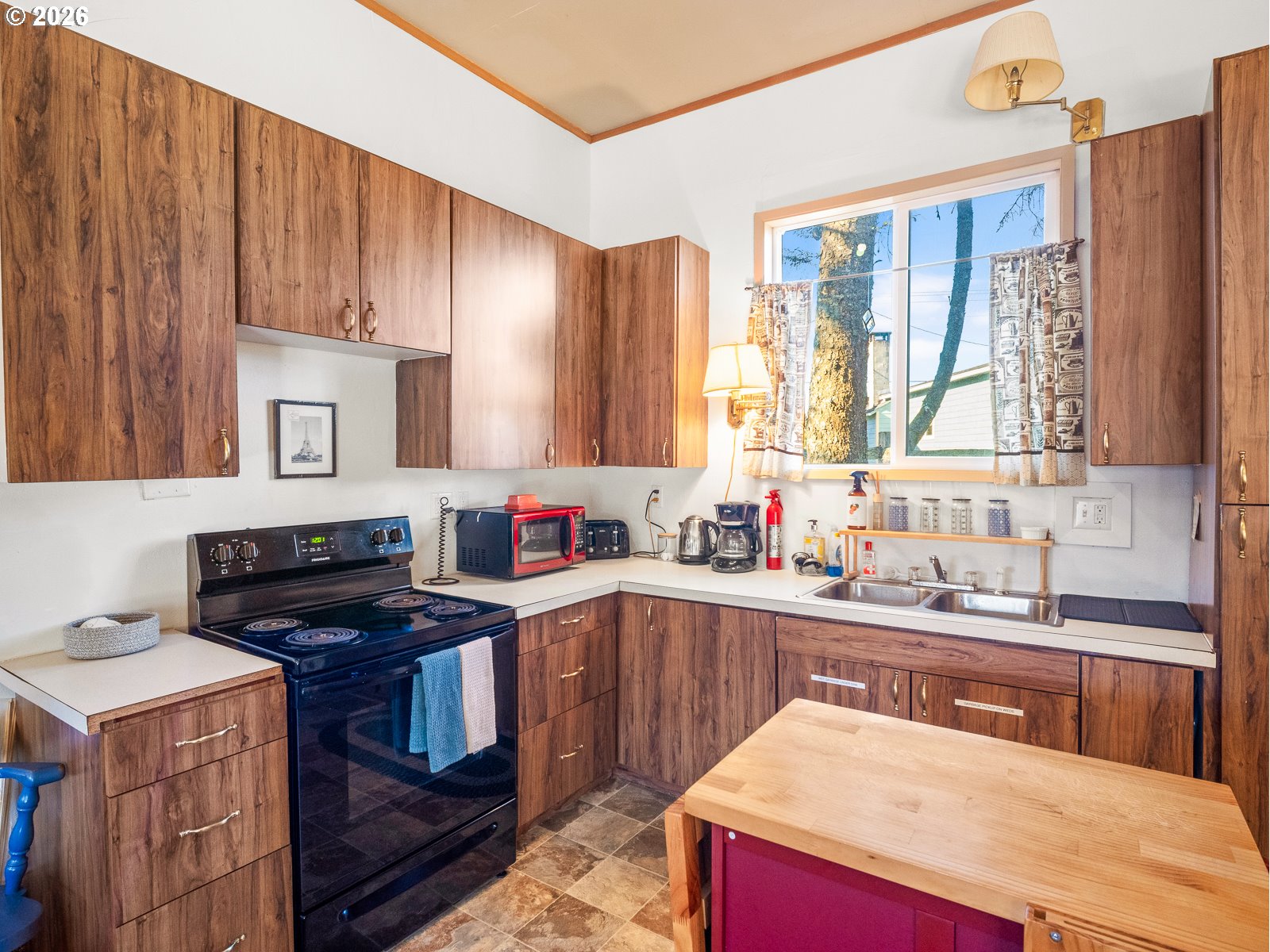 34670 RAY AVE, Pacific City, OR, 97135