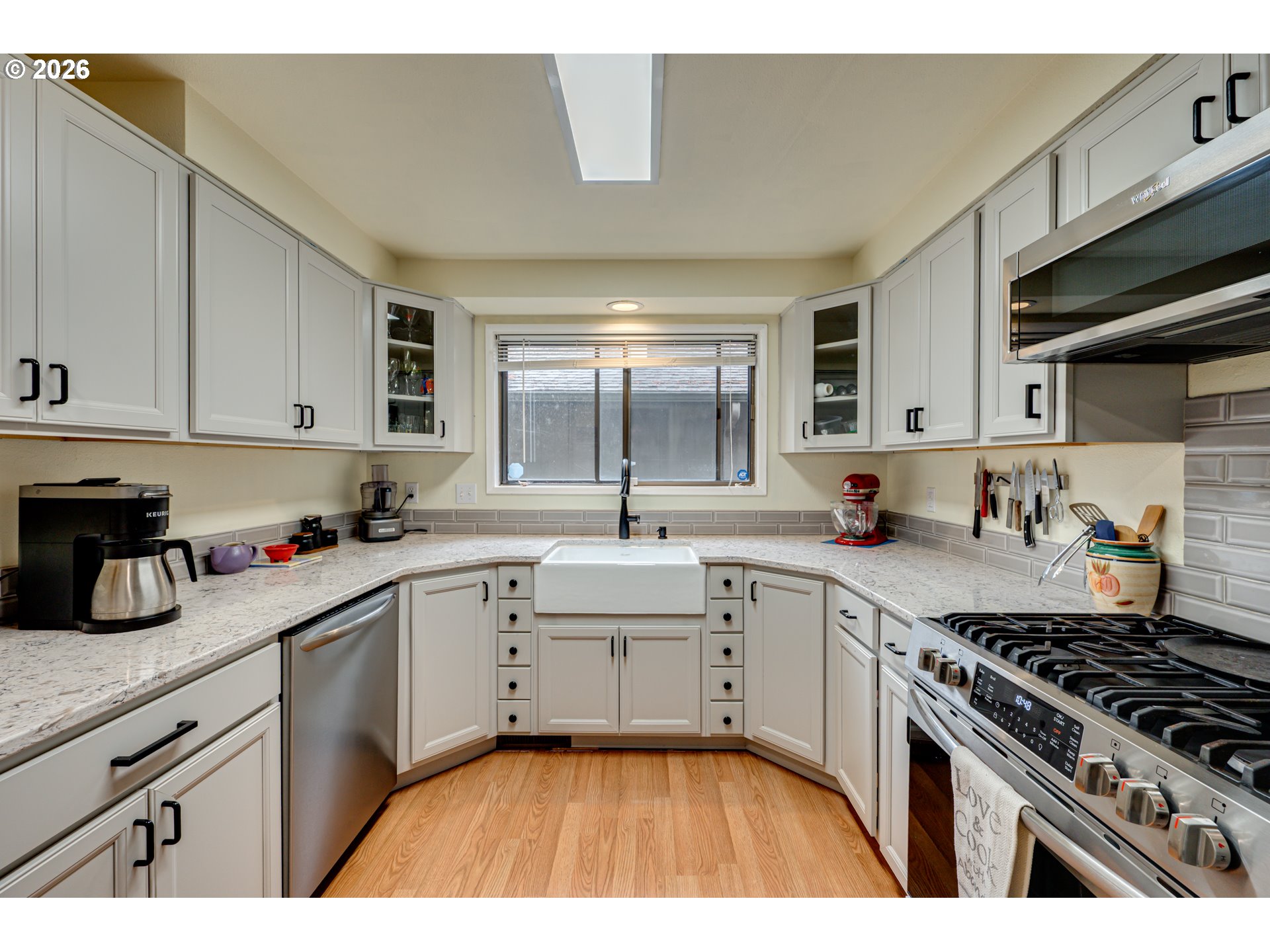 Photo #16: 284233749 Listing: Photo #16