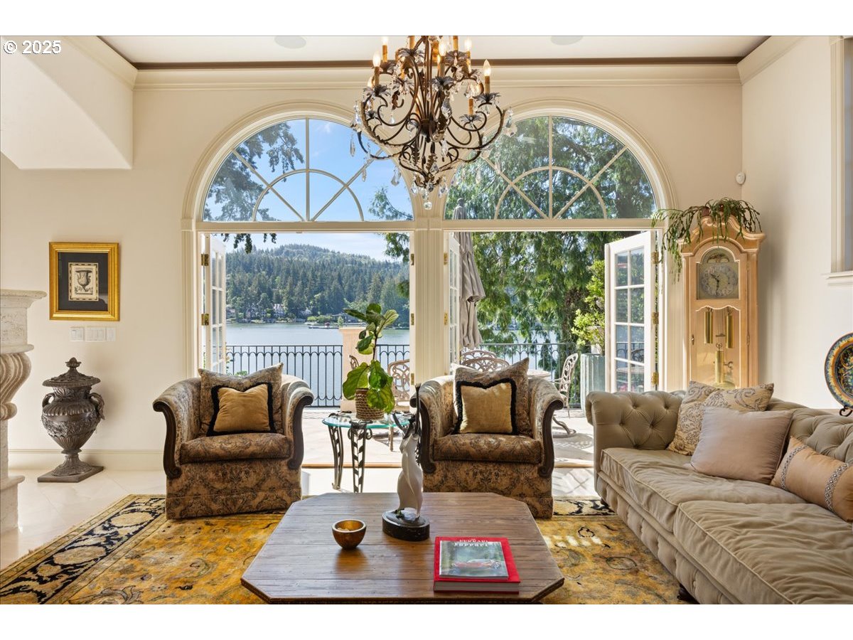 3600 LAKEVIEW BLVD, Lake Oswego, OR, 97035