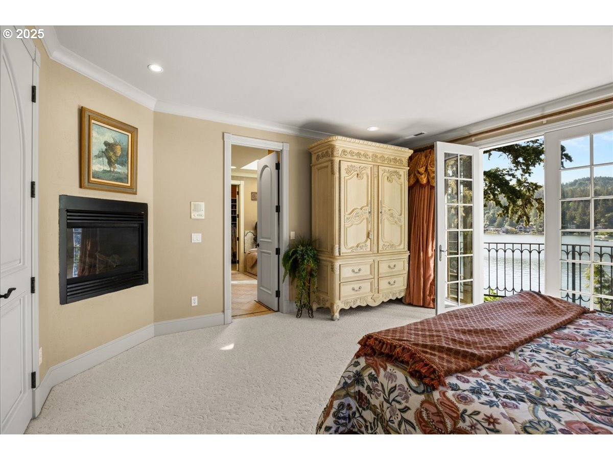 3600 LAKEVIEW BLVD, Lake Oswego, OR, 97035