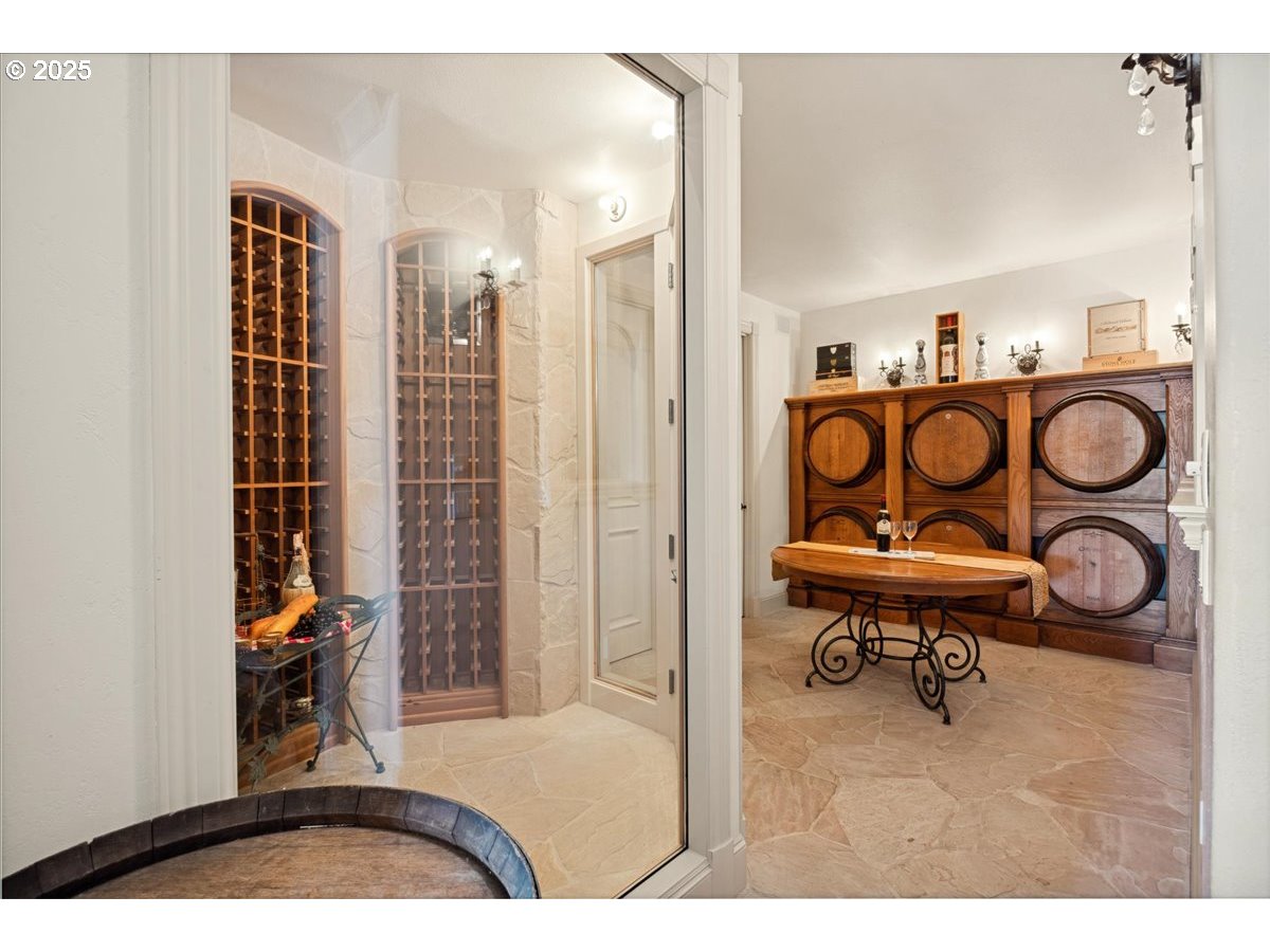 3600 LAKEVIEW BLVD, Lake Oswego, OR, 97035