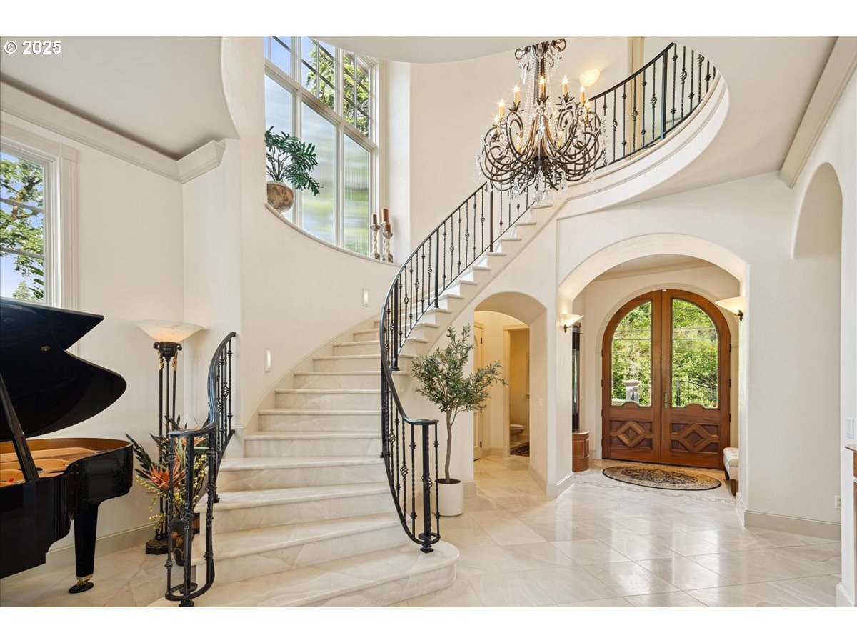 3600 LAKEVIEW BLVD, Lake Oswego, OR, 97035