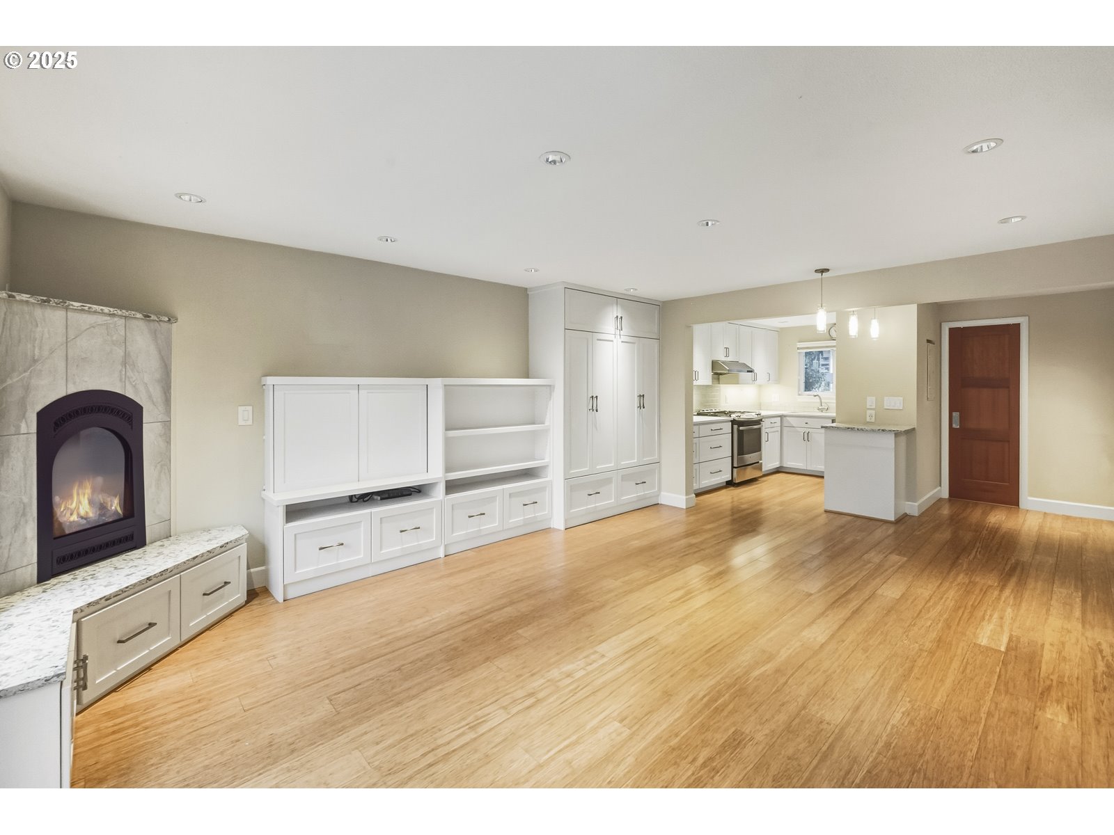 Photo #32: 284949120 Listing: Photo #32