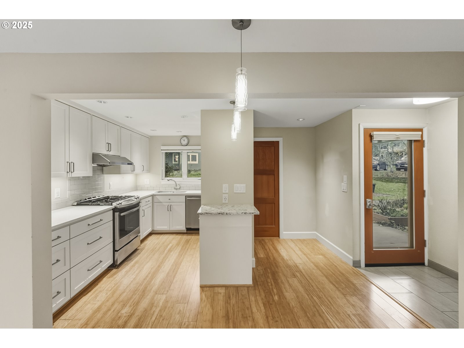 Photo #31: 284949120 Listing: Photo #31