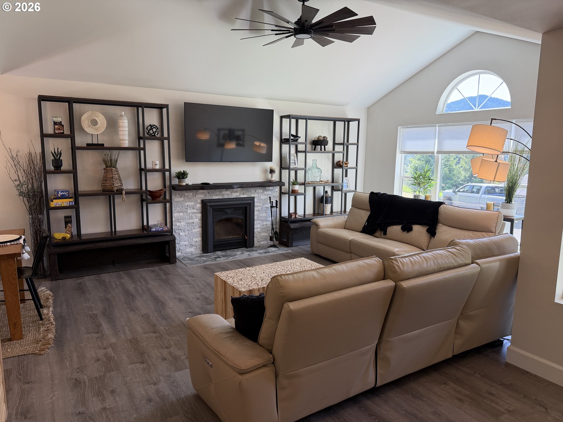 76705 HAZELDELL CT, Oakridge, OR, 97463