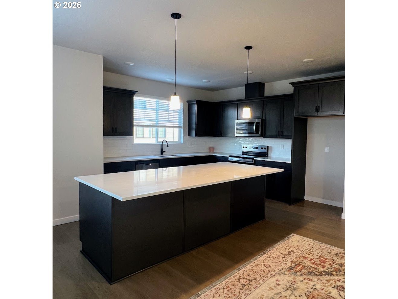 Photo #4: 287349921 Listing: Photo #4