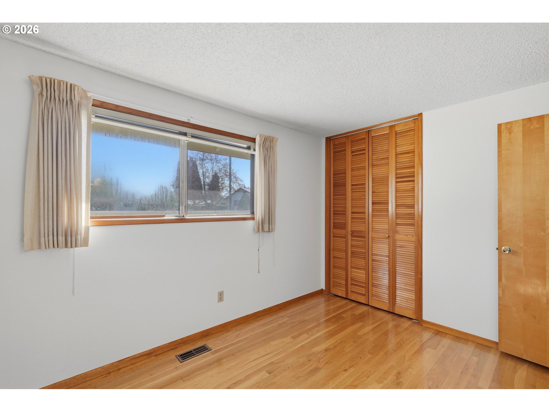 Photo #10: 287549783 Listing: Photo #10