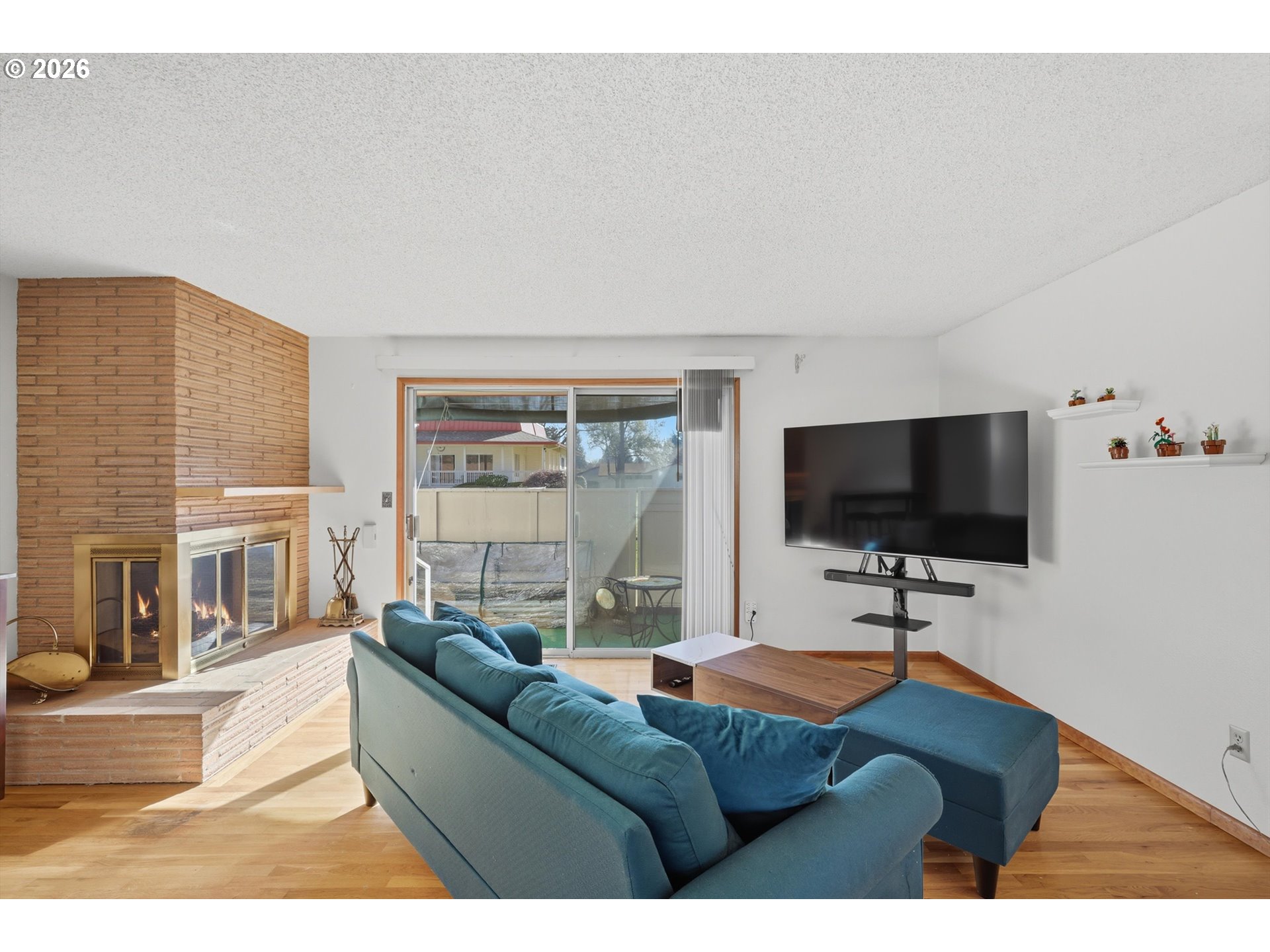 Photo #2: 287549783 Listing: Photo #2