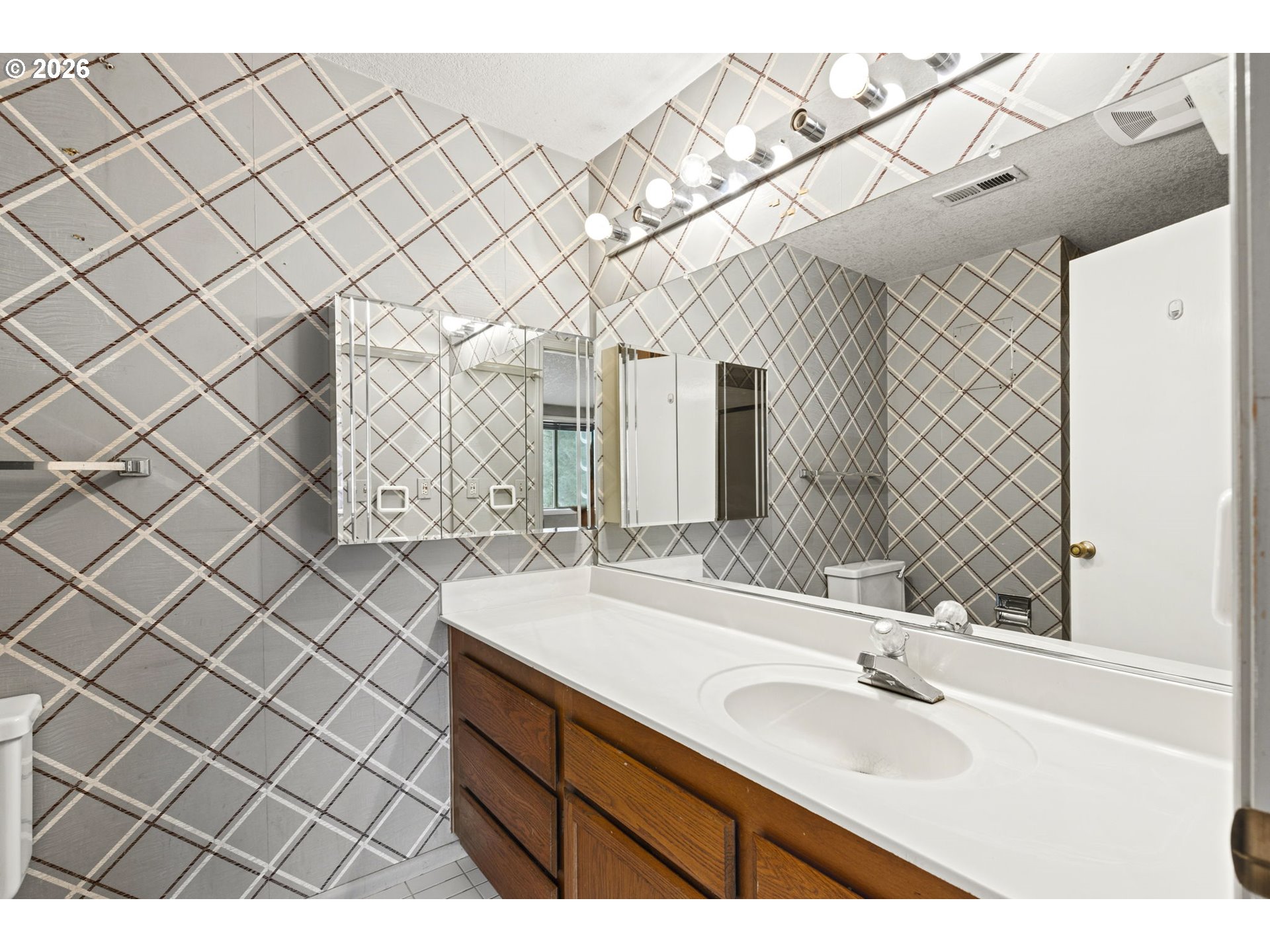 Photo #14: 288033078 Listing: Photo #14