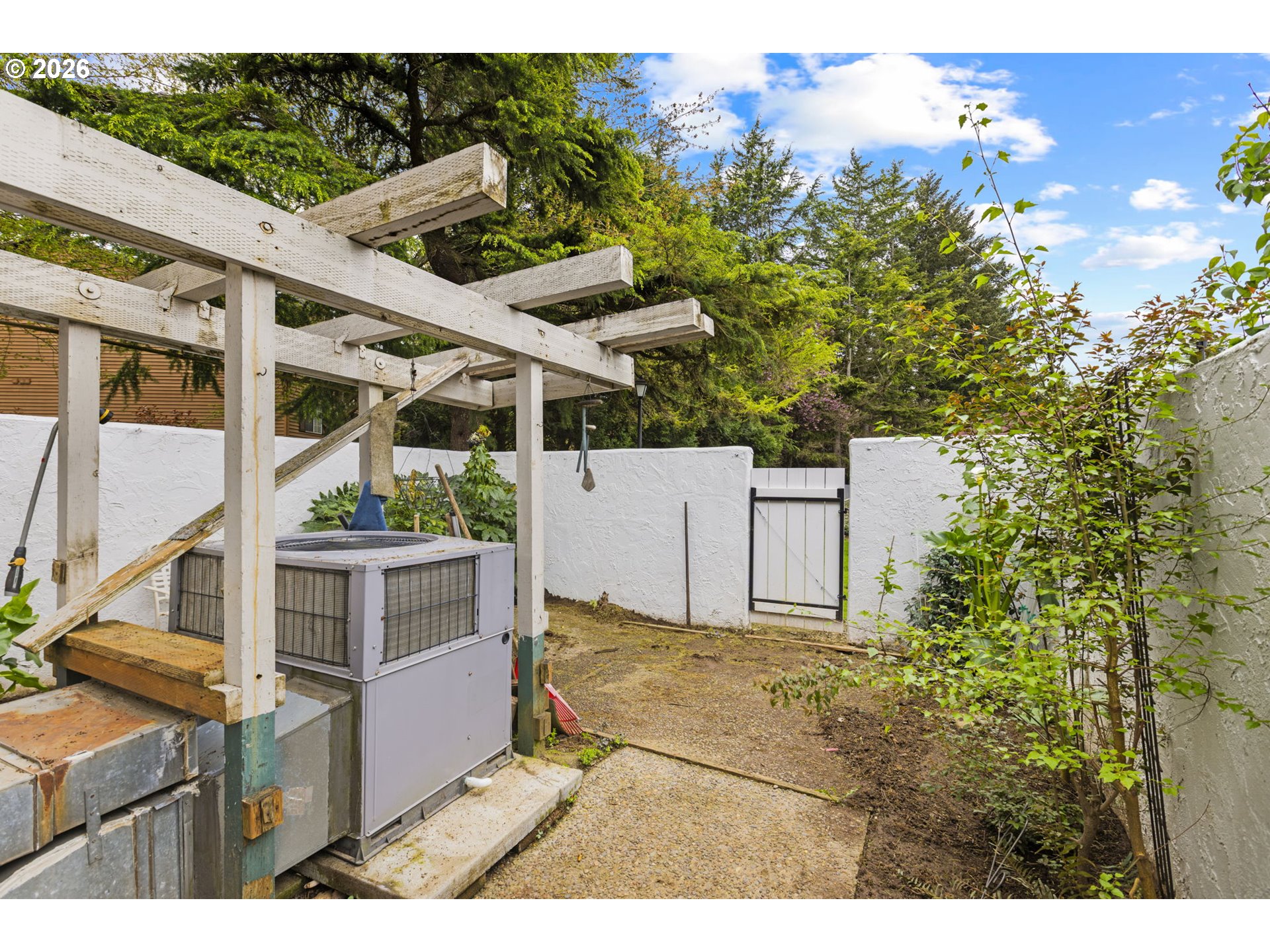 Photo #23: 288033078 Listing: Photo #23
