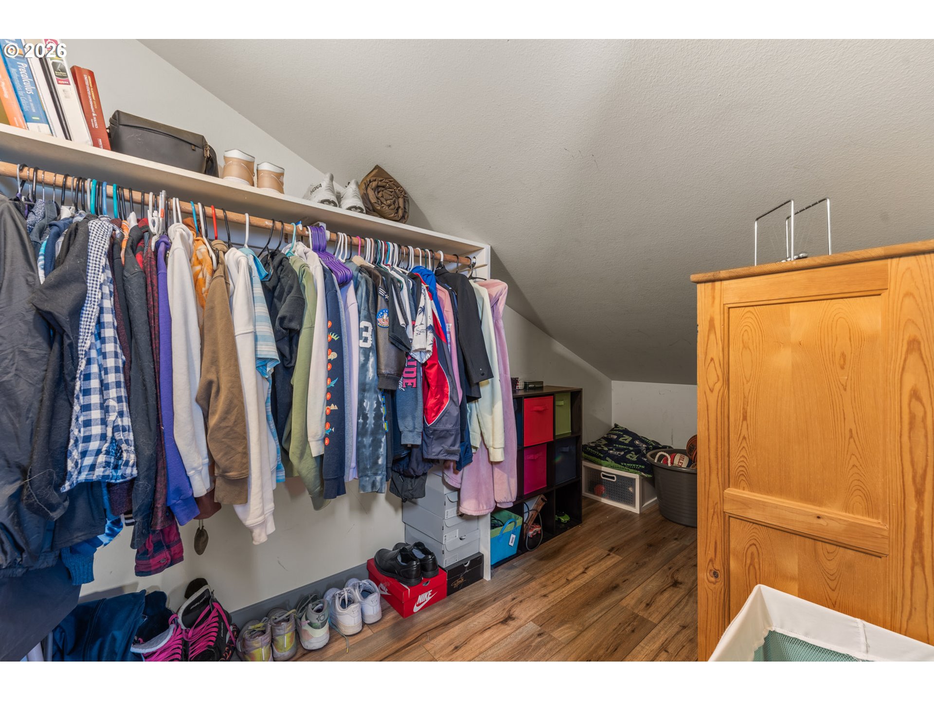 Photo #17: 288532866 Listing: Photo #17