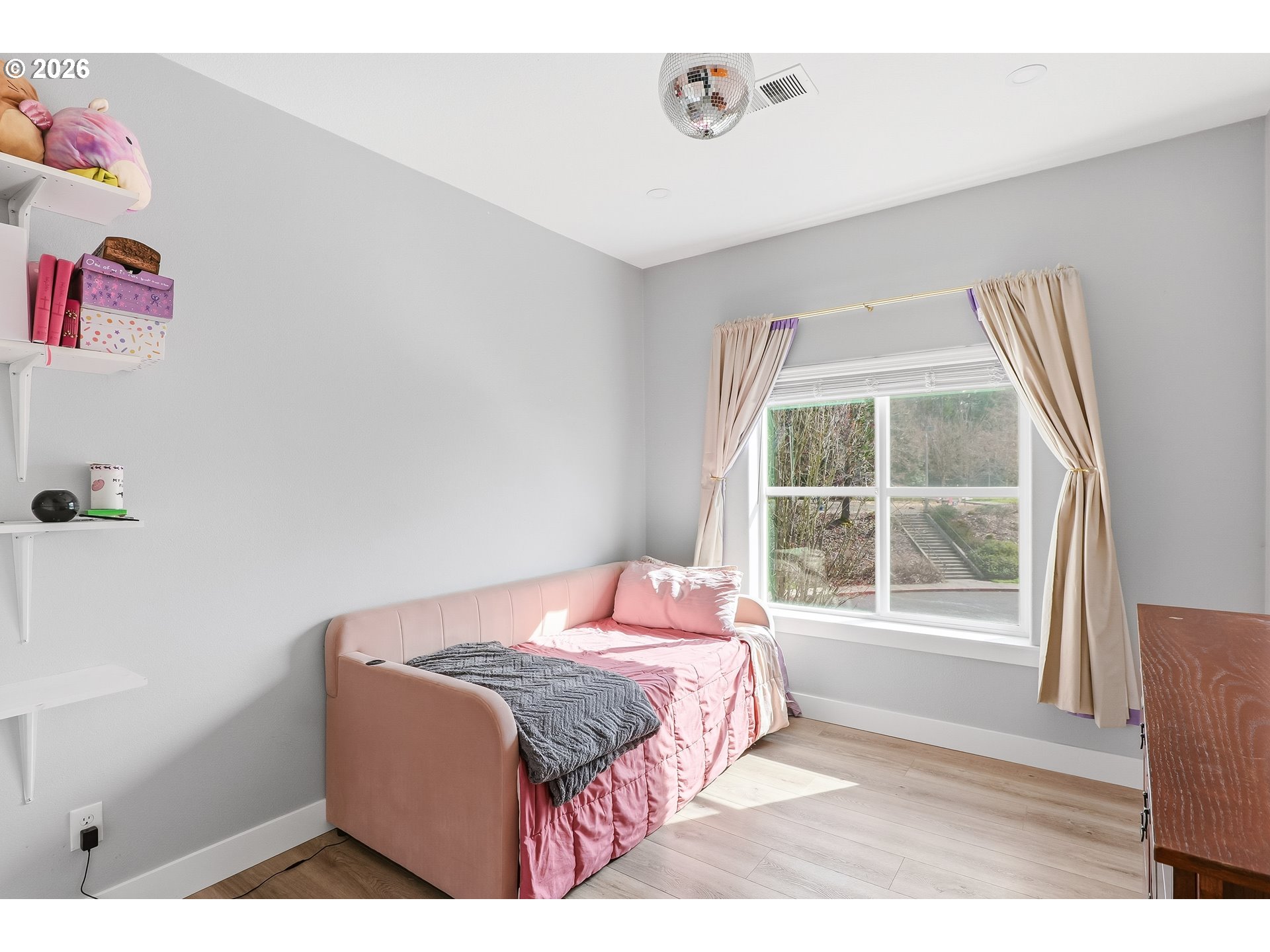 Photo #12: 288753038 Listing: Photo #12