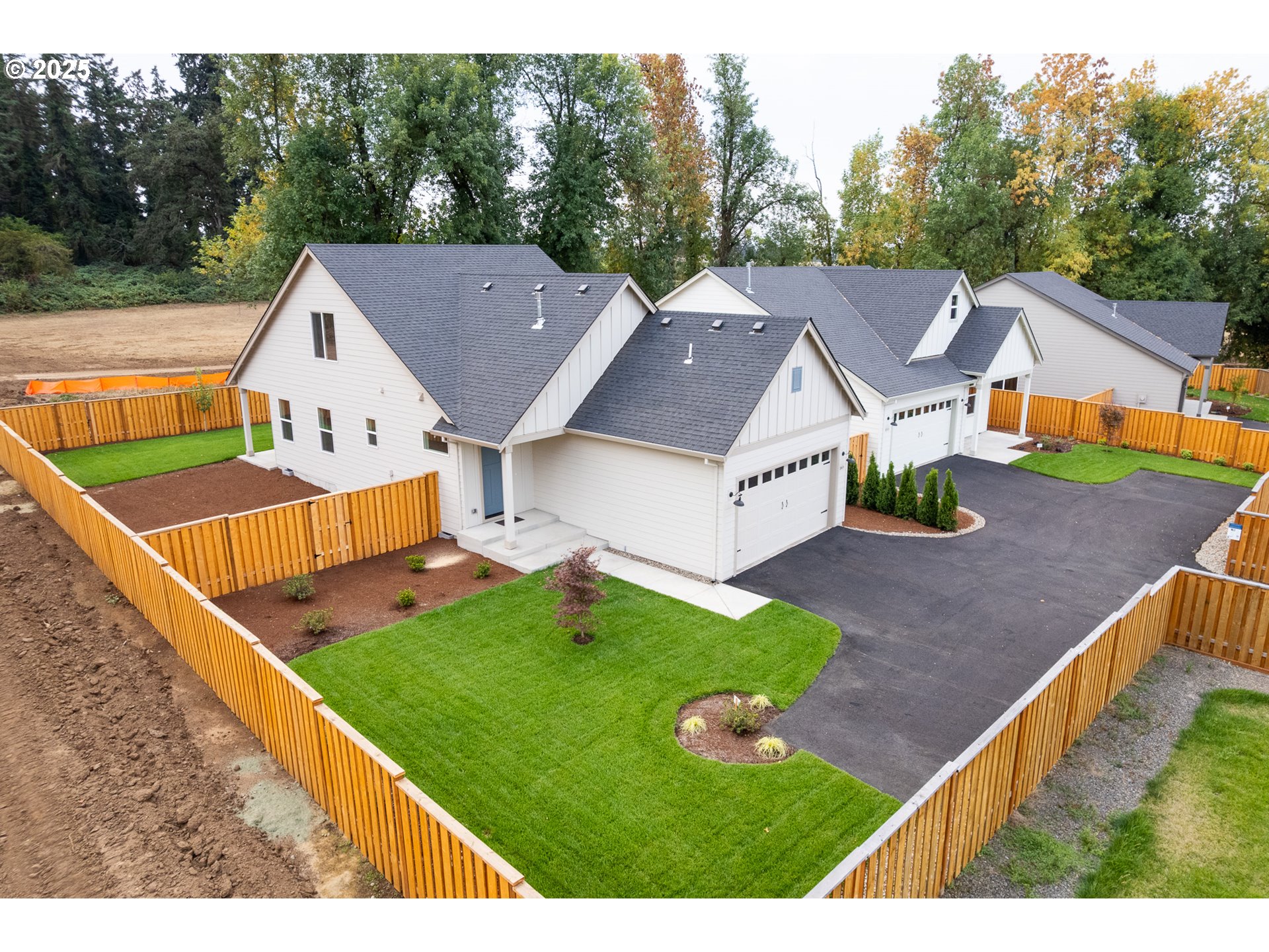 845 OAKLEAF WAY, Silverton, OR, 97381