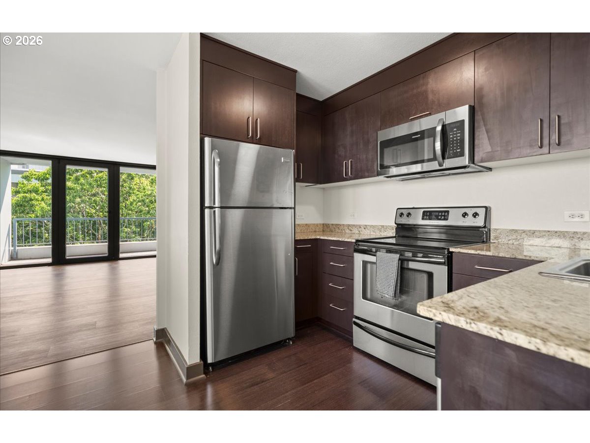 Photo #13: 289283134 Listing: Photo #13