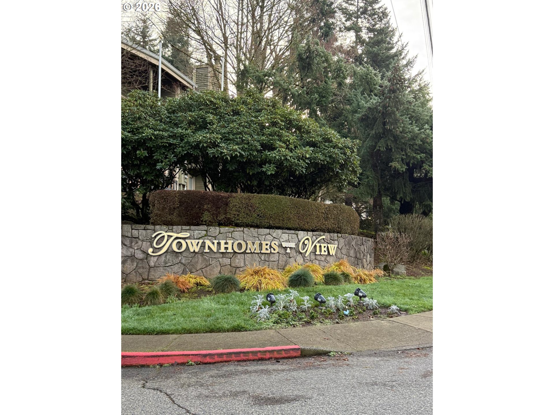 Photo #2: 289887813 Listing: Photo #2