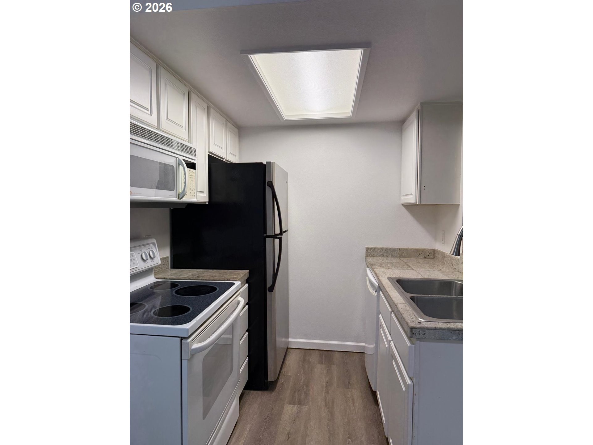 Photo #9: 289887813 Listing: Photo #9