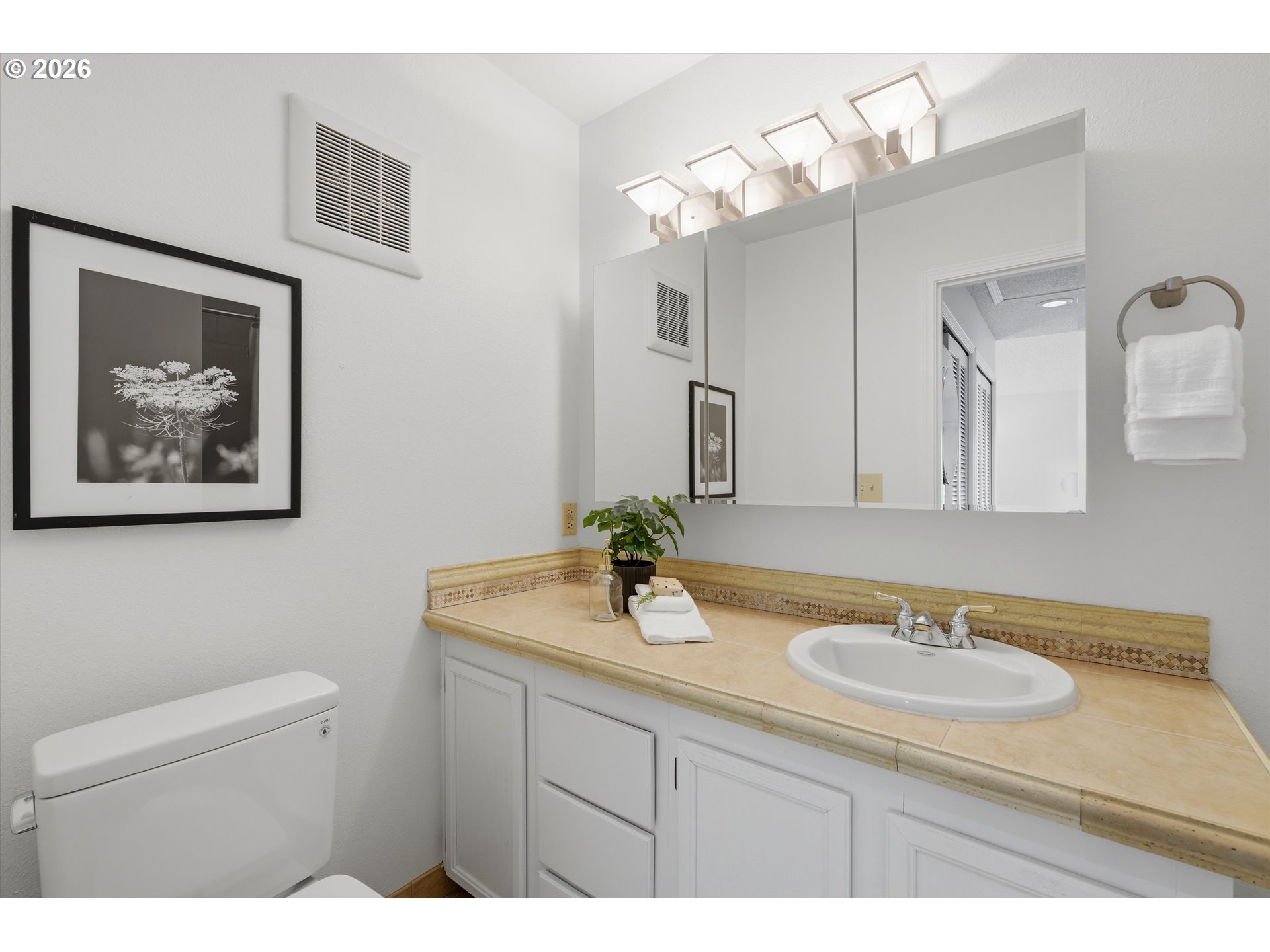 Photo #21: 292153713 Listing: Photo #21