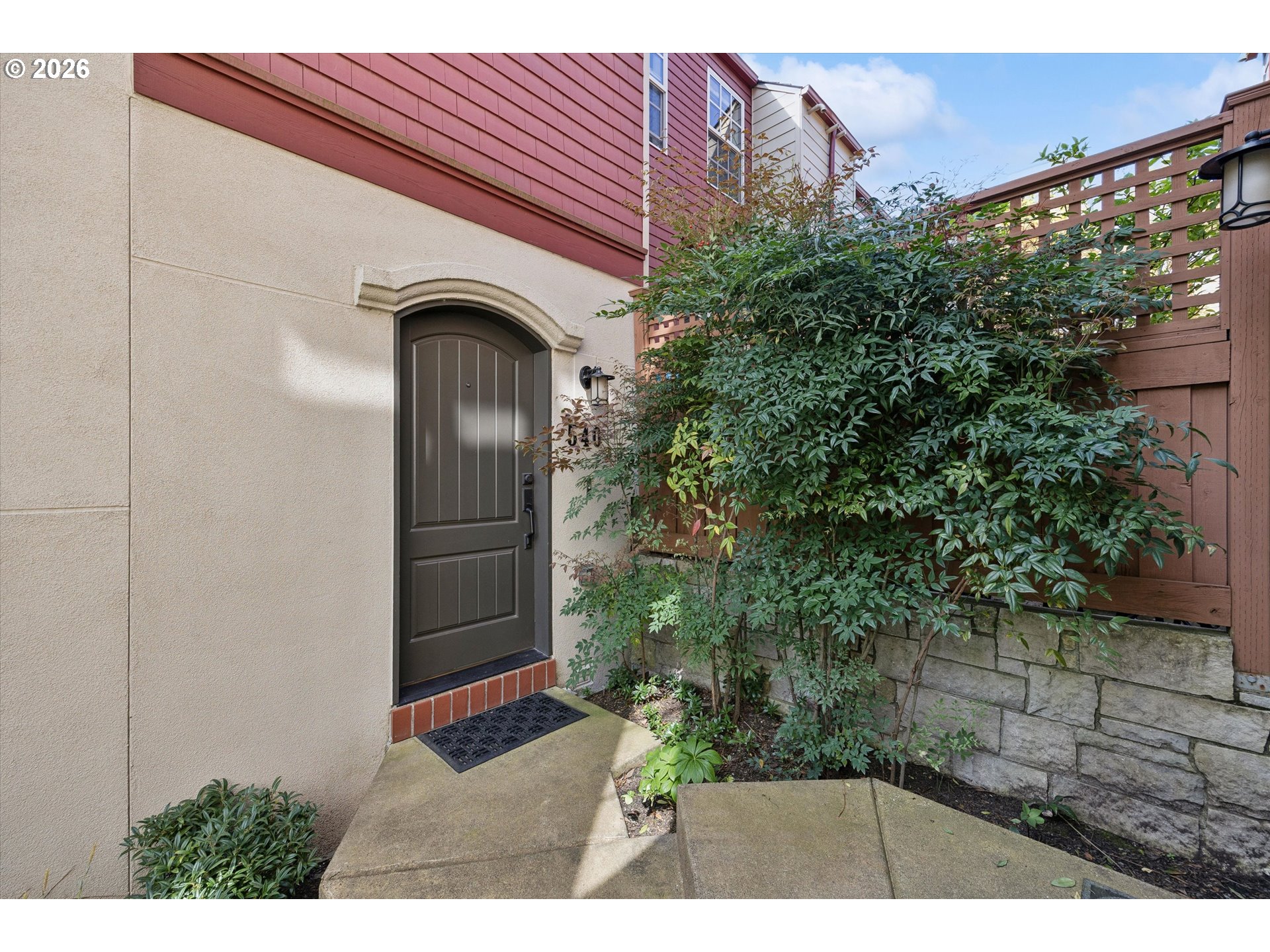 Photo #5: 294056099 Listing: Photo #5