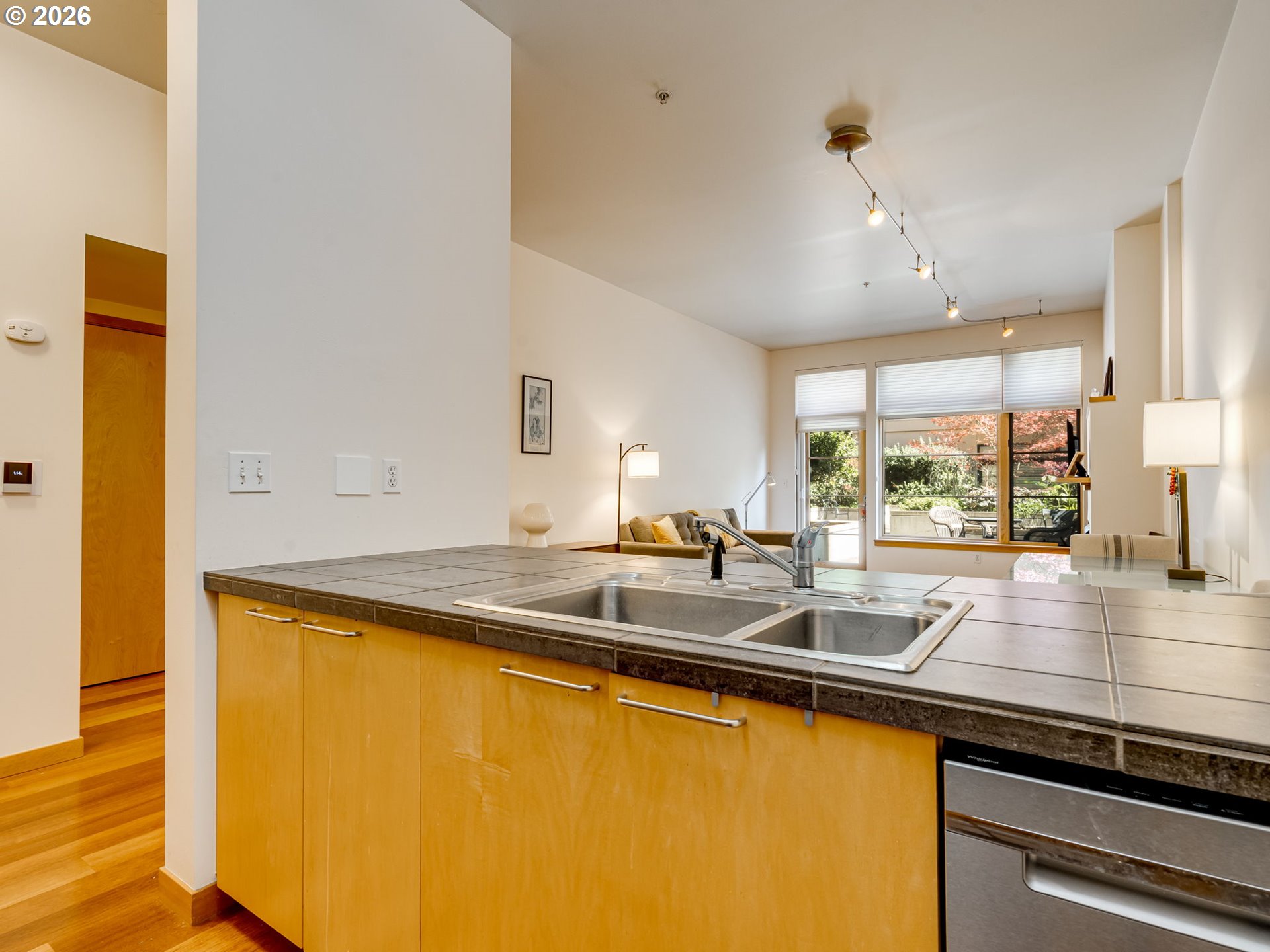 Photo #14: 294273510 Listing: Photo #14