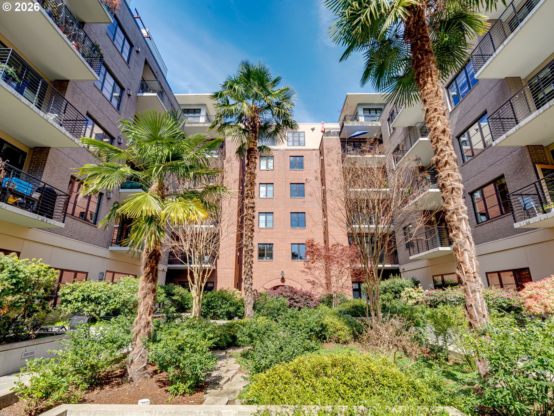 Photo #1: 294273510 Listing: Photo #1