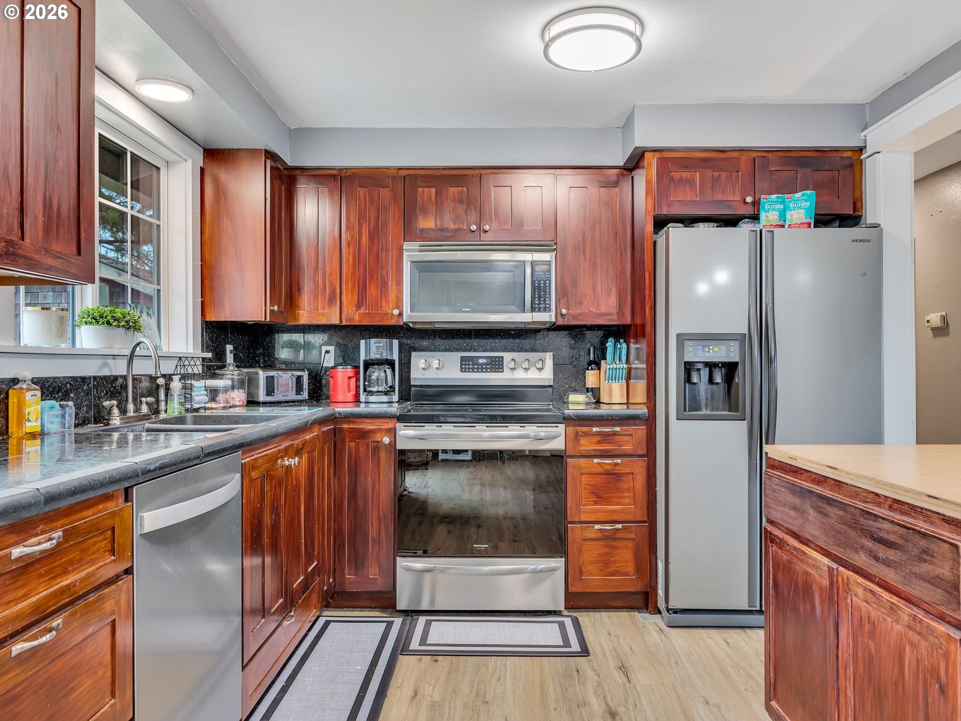 805 S KING ST, Seaside, OR, 97138