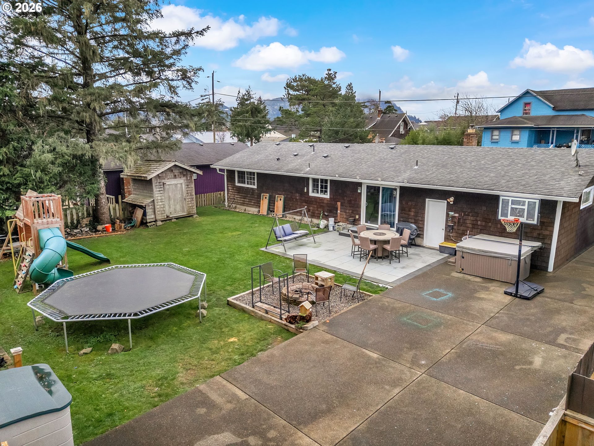 805 S KING ST, Seaside, OR, 97138