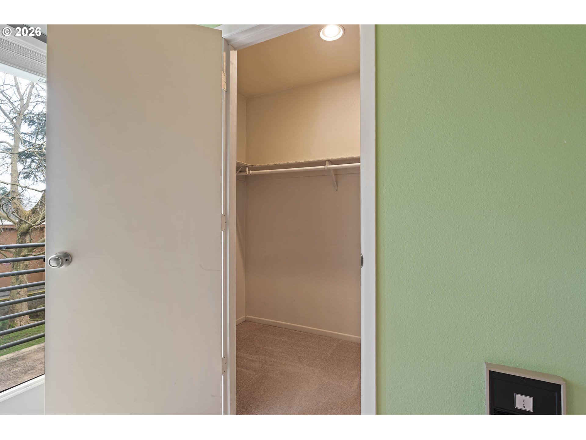 Photo #15: 294916843 Listing: Photo #15