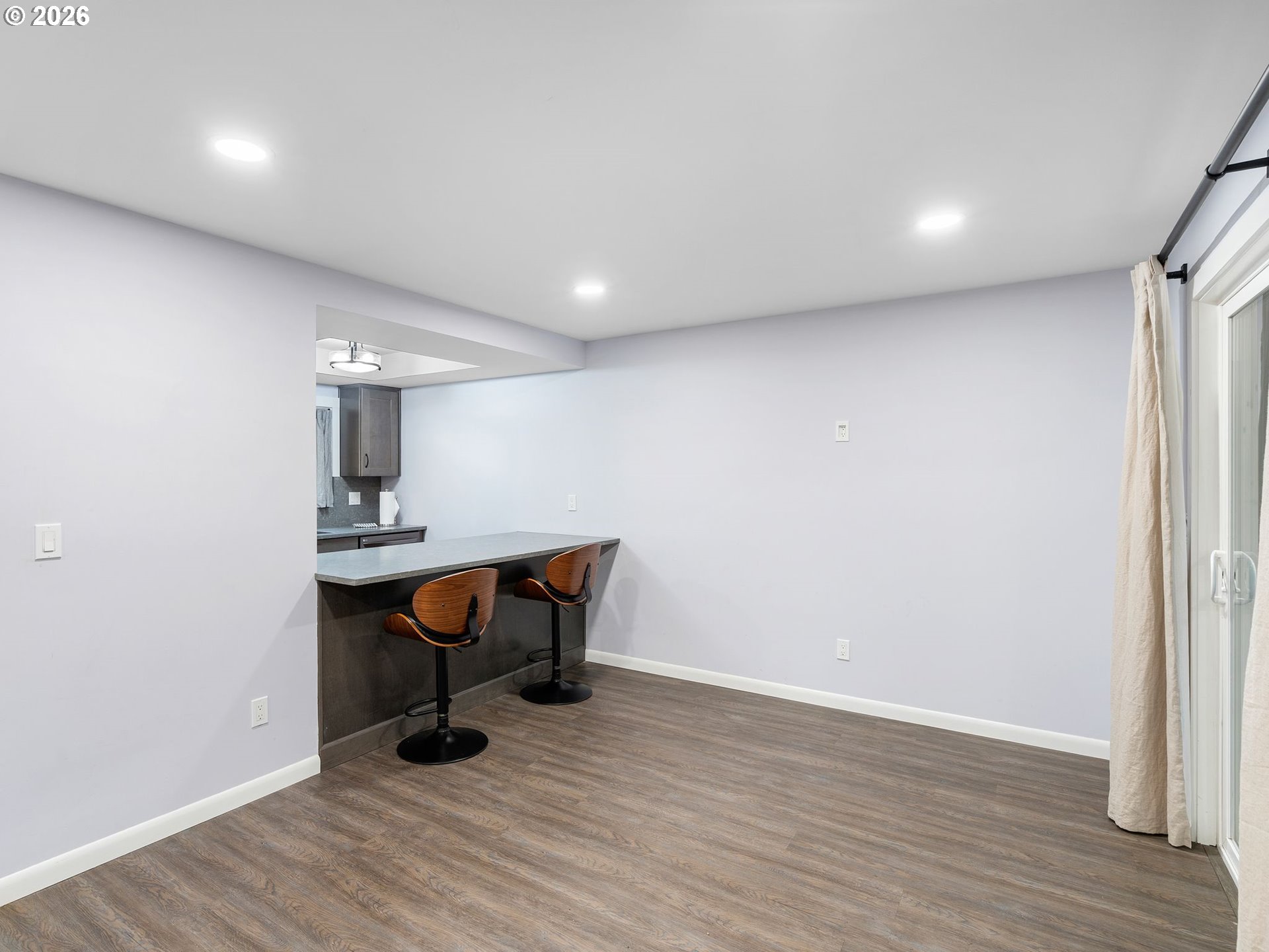 Photo #11: 295543723 Listing: Photo #11