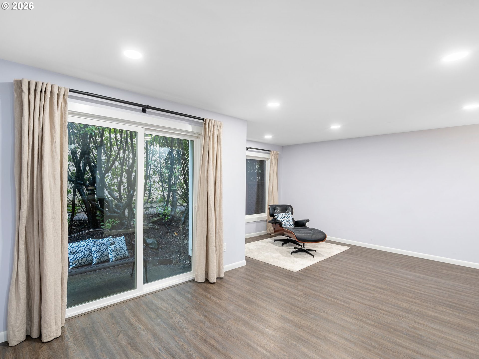 Photo #14: 295543723 Listing: Photo #14