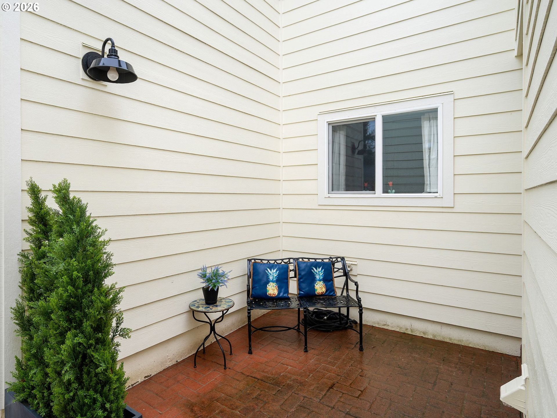 Photo #1: 295543723 Listing: Photo #1