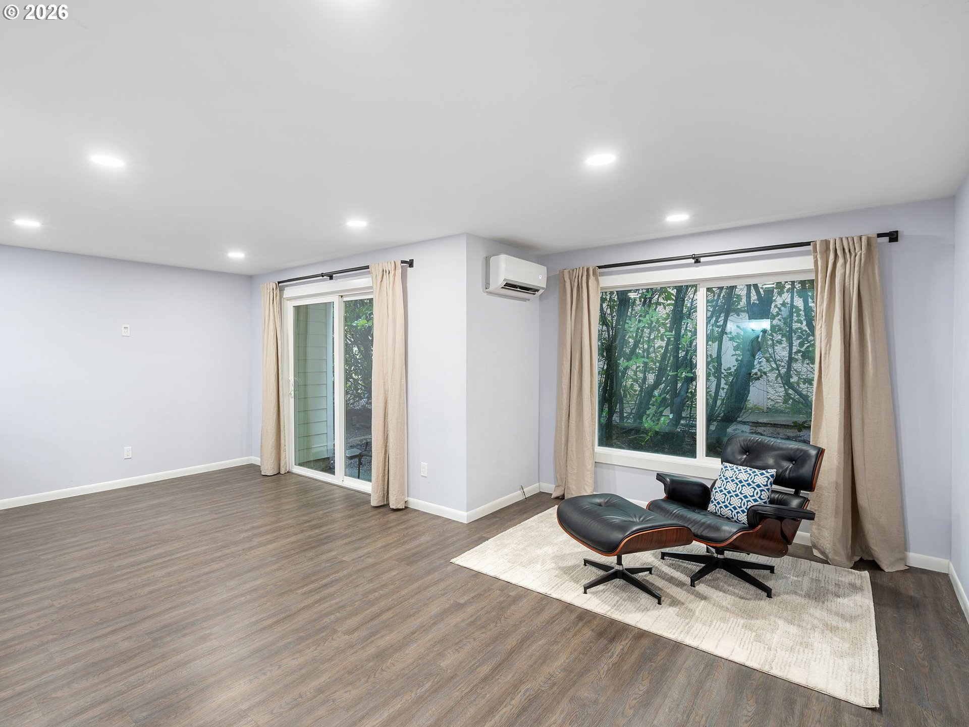 Photo #7: 295543723 Listing: Photo #7