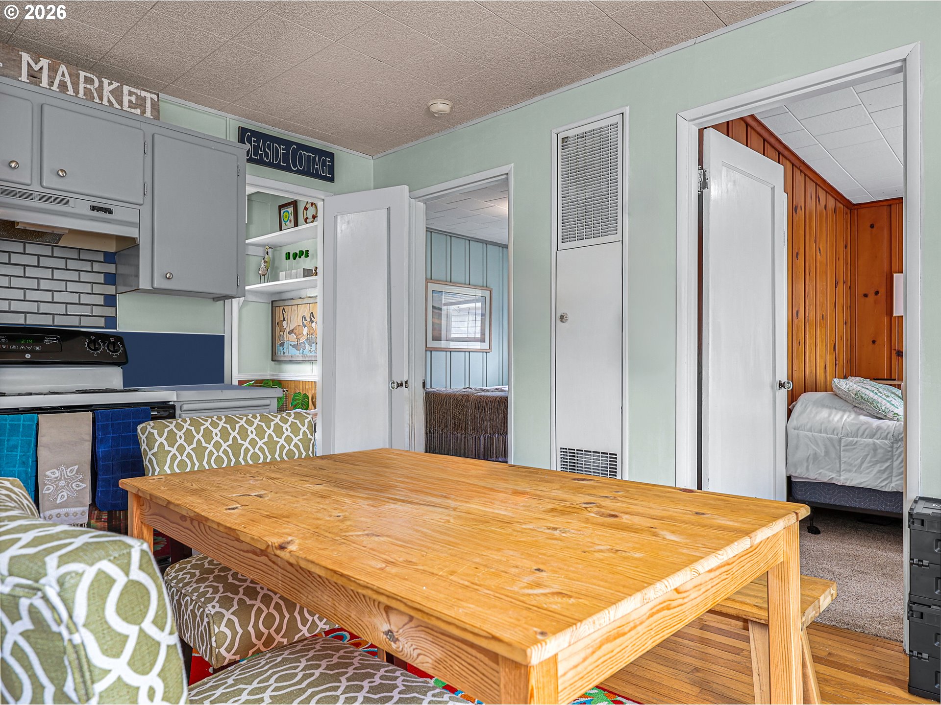 310 AVENUE K, Seaside, OR, 97138