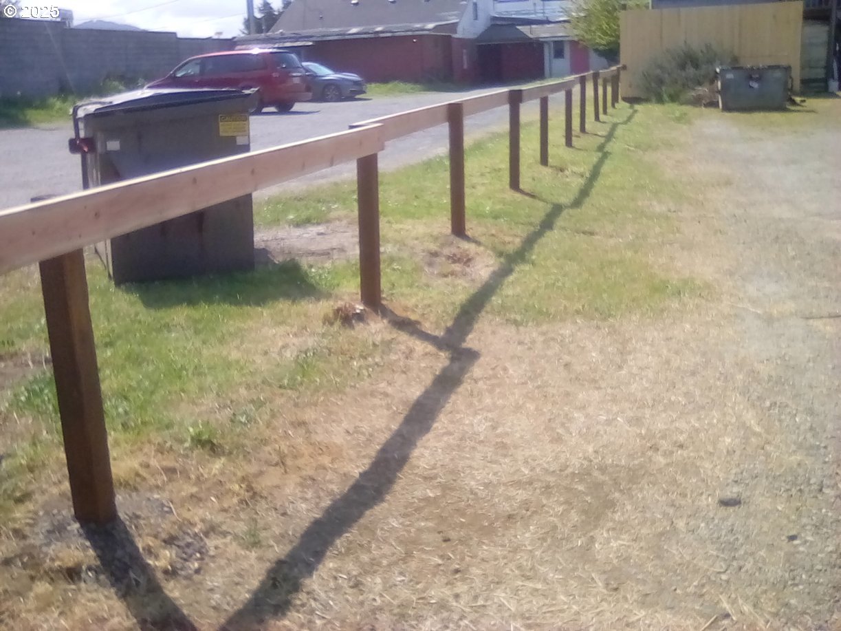 246 6TH ST, Port Orford, OR, 97465