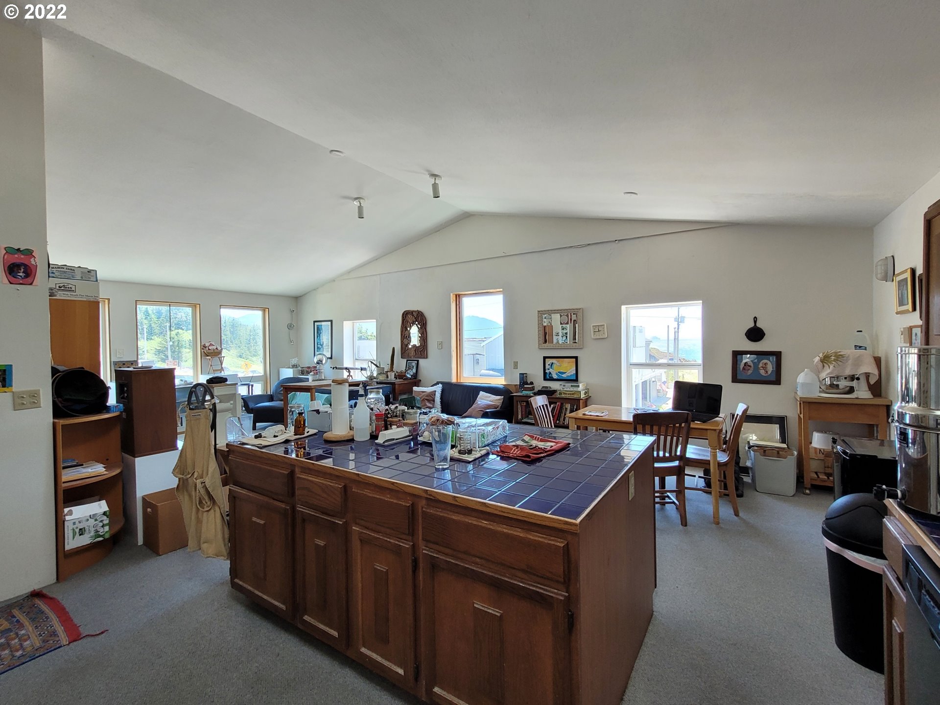 246 6TH ST, Port Orford, OR, 97465