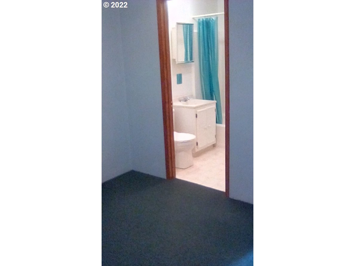 246 6TH ST, Port Orford, OR, 97465